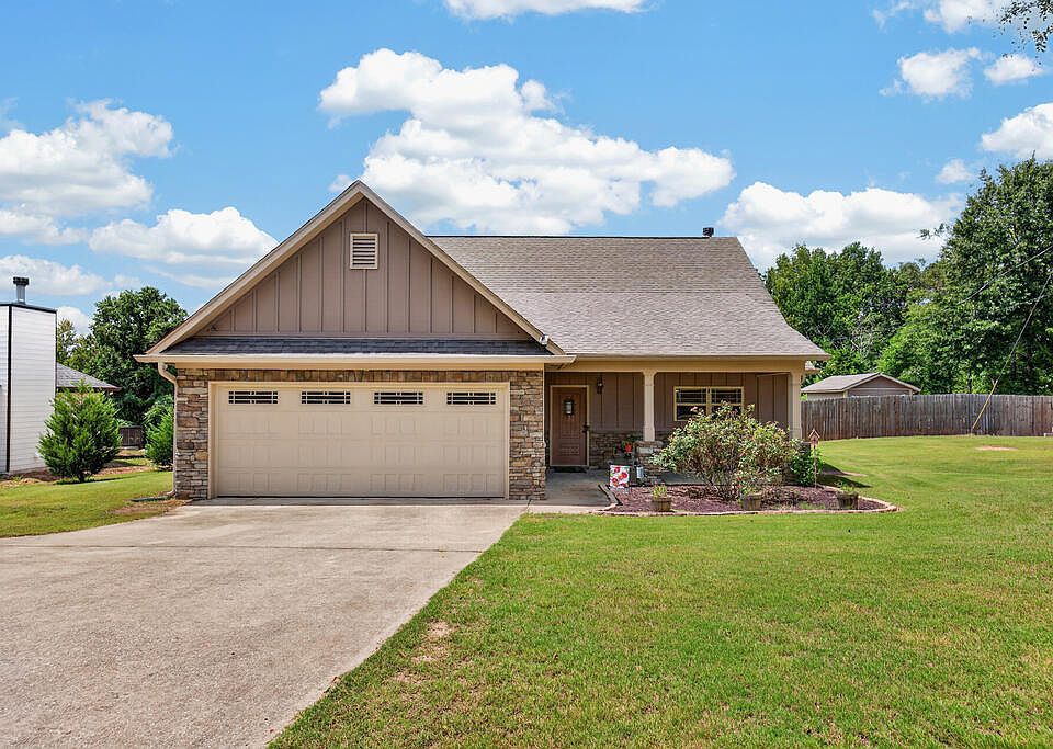 1st image of 491 Lee Road 315