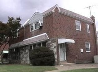 1831 Arnold St, Philadelphia, PA 19152