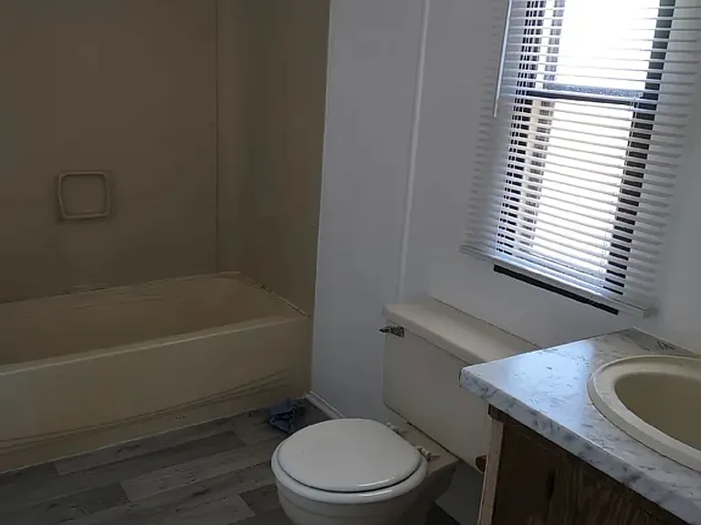 1717 Roscoe Howey Rd — Photo 6