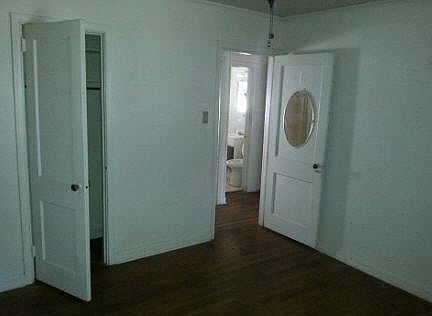 5th image of 144 Harris Pl
