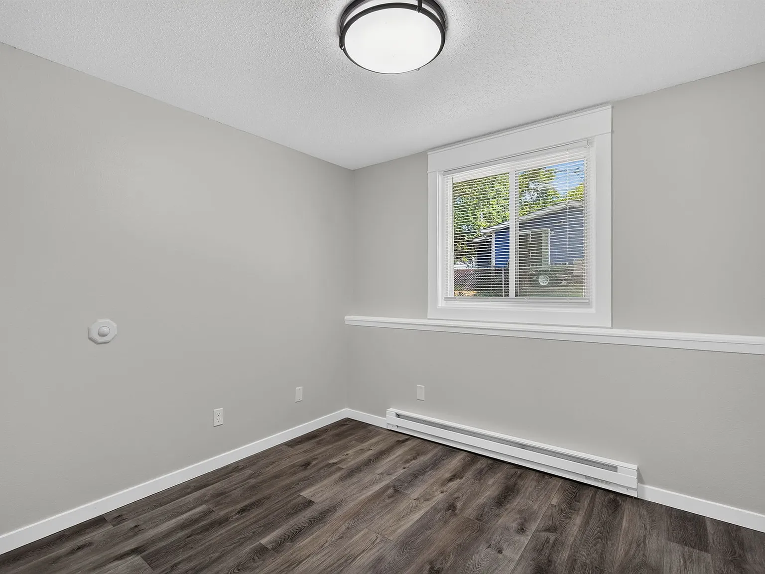 2 bed, 775 sqft, $950 — Photo 4