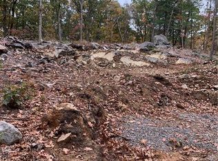 15 Pine Rd, Cumberland, RI 02864