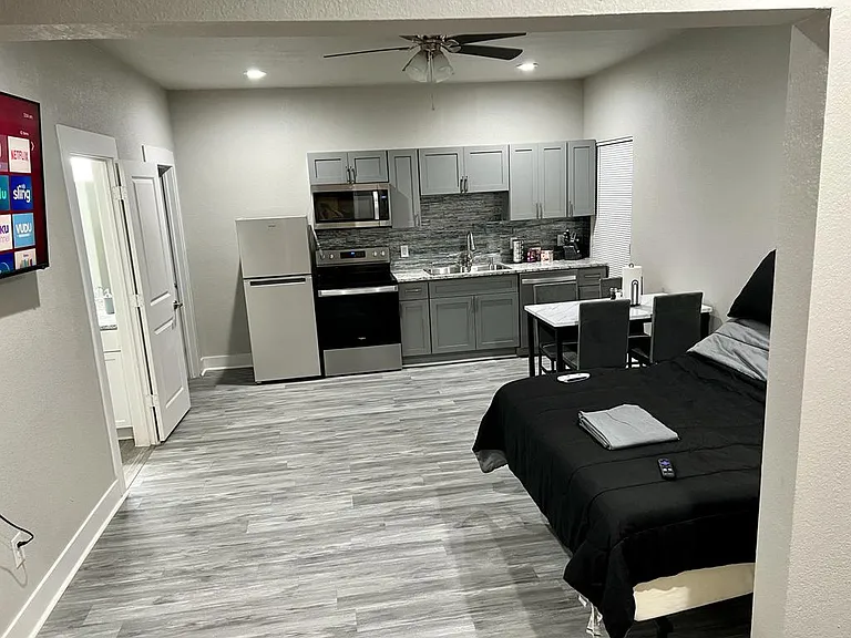3411 Detonte St #2 — Photo 6