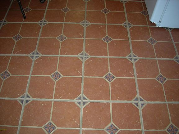 Kitchen floor with Spanish tiles