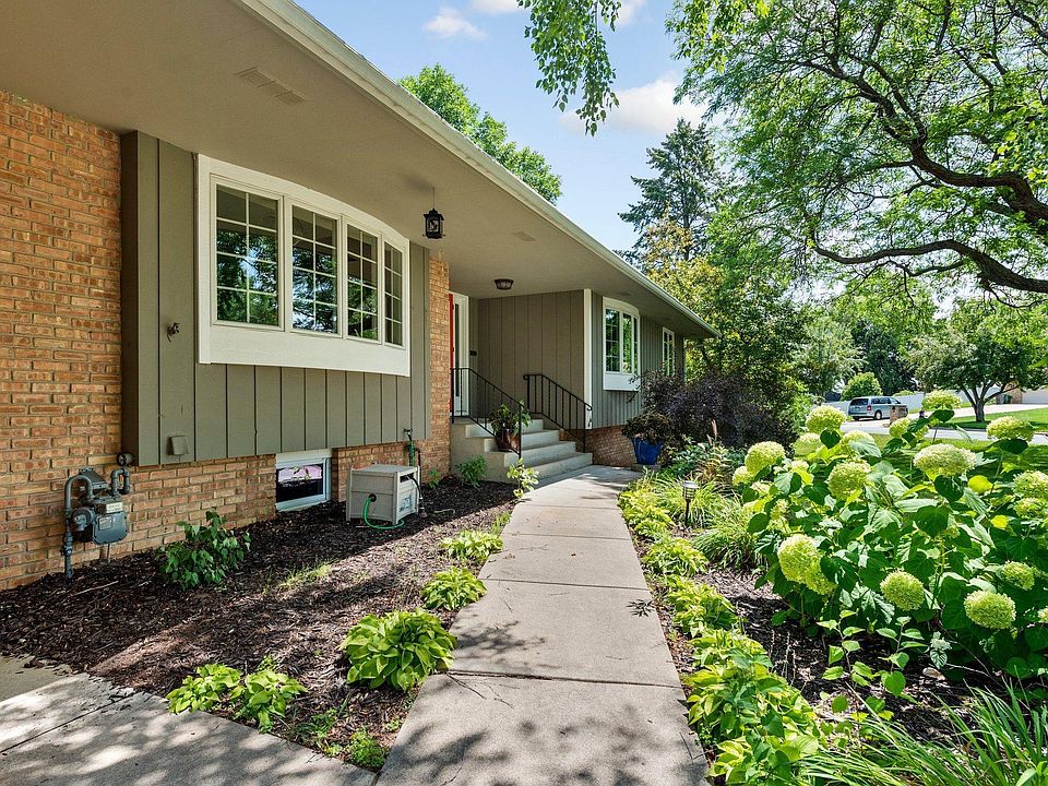 7015 Lanham Ln, Edina, MN 55439 MLS 6408024 Zillow