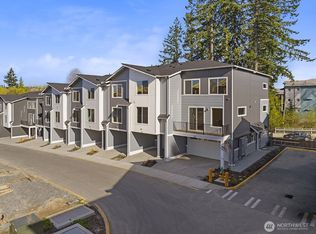 16823 Alder Way #J8, Lynnwood, WA 98037