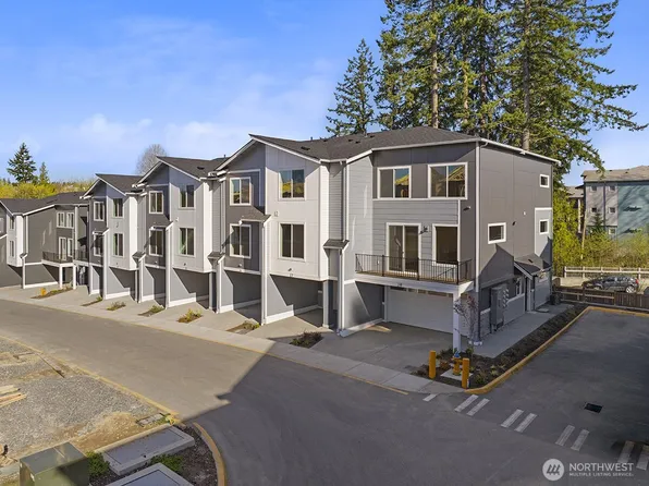 16823 Alder Way #J8, Lynnwood, WA 98037