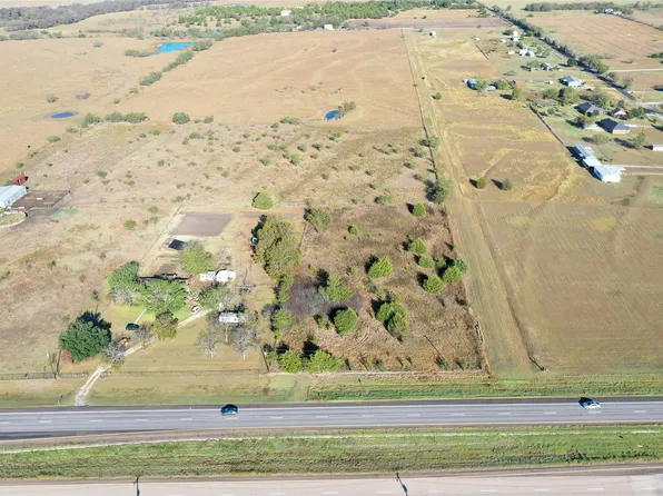 6368 W State Highway 31, Corsicana, TX 75110