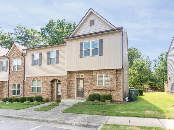 3937 Amelia Park Dr, Raleigh, NC 27606