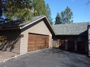 2601 Patriot Way, Medford, OR 97504