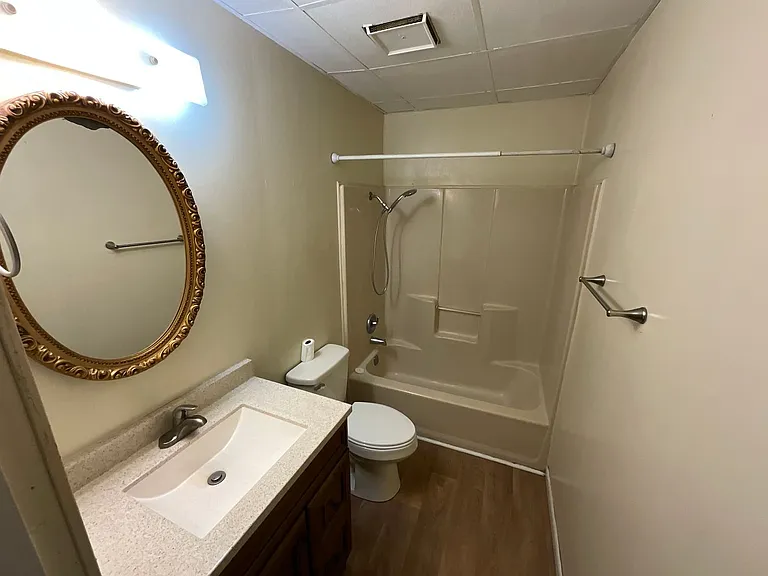 2337B Fillmore Dr — Photo 6