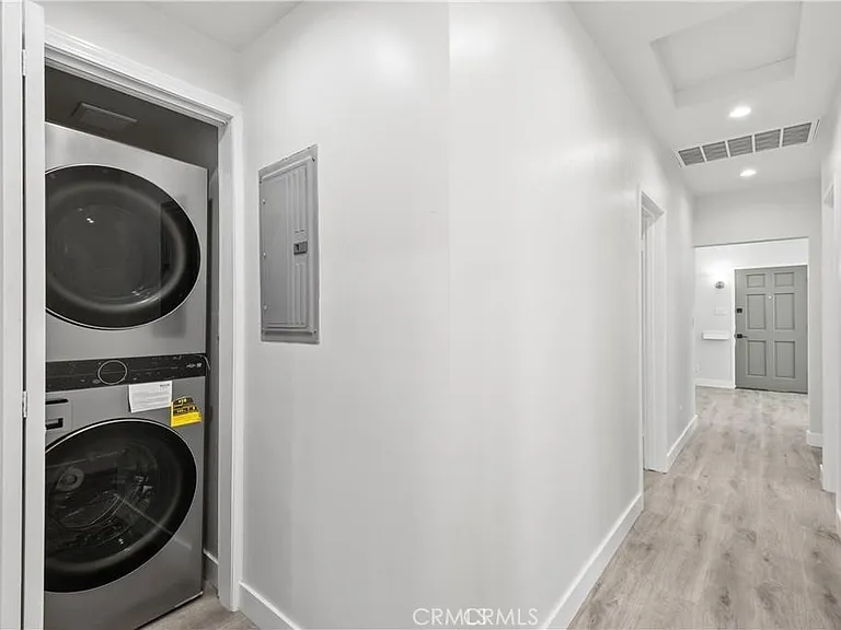 5715 Campo Walk — Photo 14