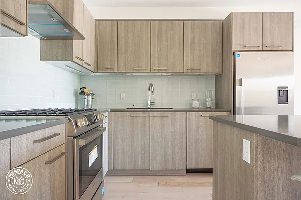 Sold by MySpaceNYC | media 4