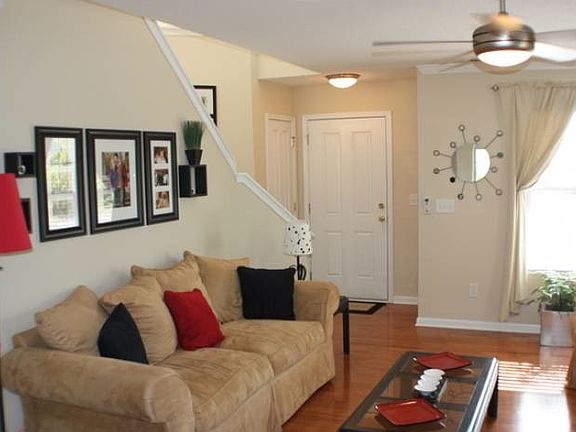 5th image of 518 Collington Dr