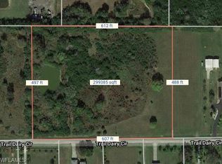 3680 Trail Dairy Cir, North Fort Myers, FL 33917