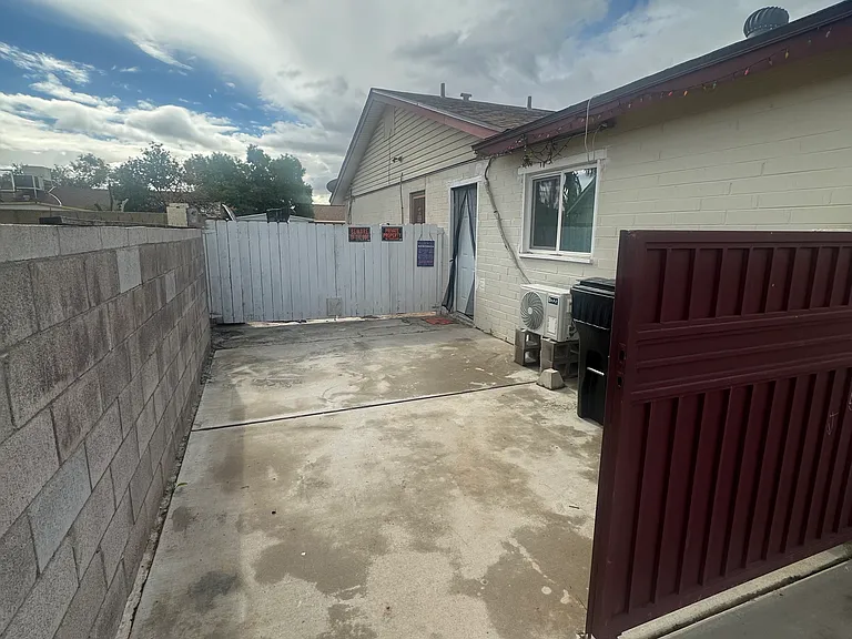 3055 W Redfield Rd #A — Photo 3