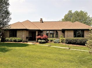 18827 Persimmon Woods Ct, Lawrenceburg, IN 47025