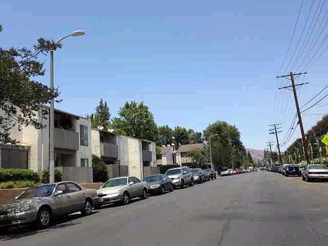 2nd image of 10331 Lindley Ave Unit 252