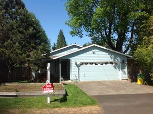 5513 NE Simpson St, Portland, OR 97218