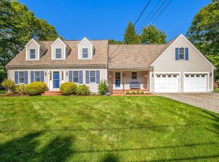 46 Oak St, Barnstable, MA 02630