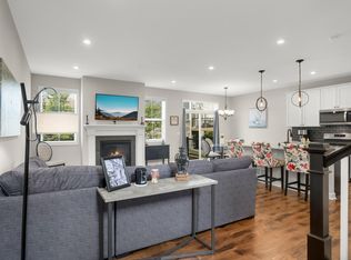 8077 Cottonwood Ln N, Maple Grove, MN 55369