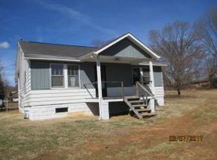 114 Carolyn Ave, Church Hill, TN 37642