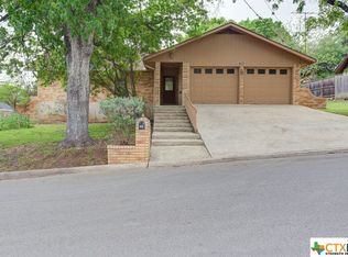 108 Mission Dr, New Braunfels, TX 78130