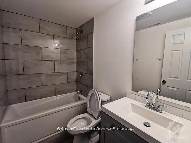 360 Bronson Ave #1 — Photo 15
