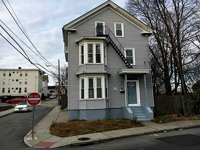 1st image of 97 Delaine St