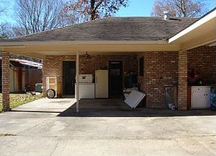 rear 2-car carport