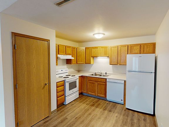 4th image of 101 N Hyland Ave Unit 5