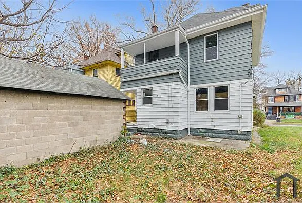 4 bed, $1,400 — Photo 2
