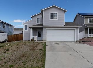 2215 Longhorn Dr, Pueblo, CO 81008