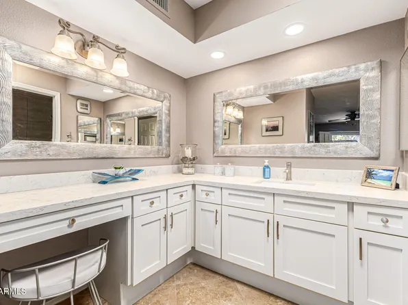 19122 N 98th Lane, Peoria, AZ 85382