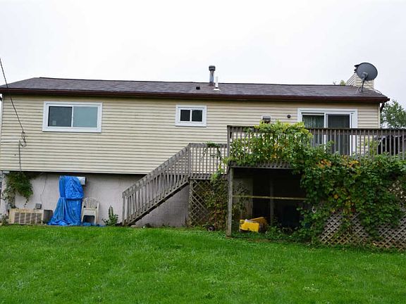 4th image of 2746 Eastlawn Ave