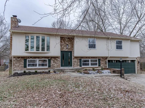 7200 Ben Franklin Ct, Louisville, KY 40214