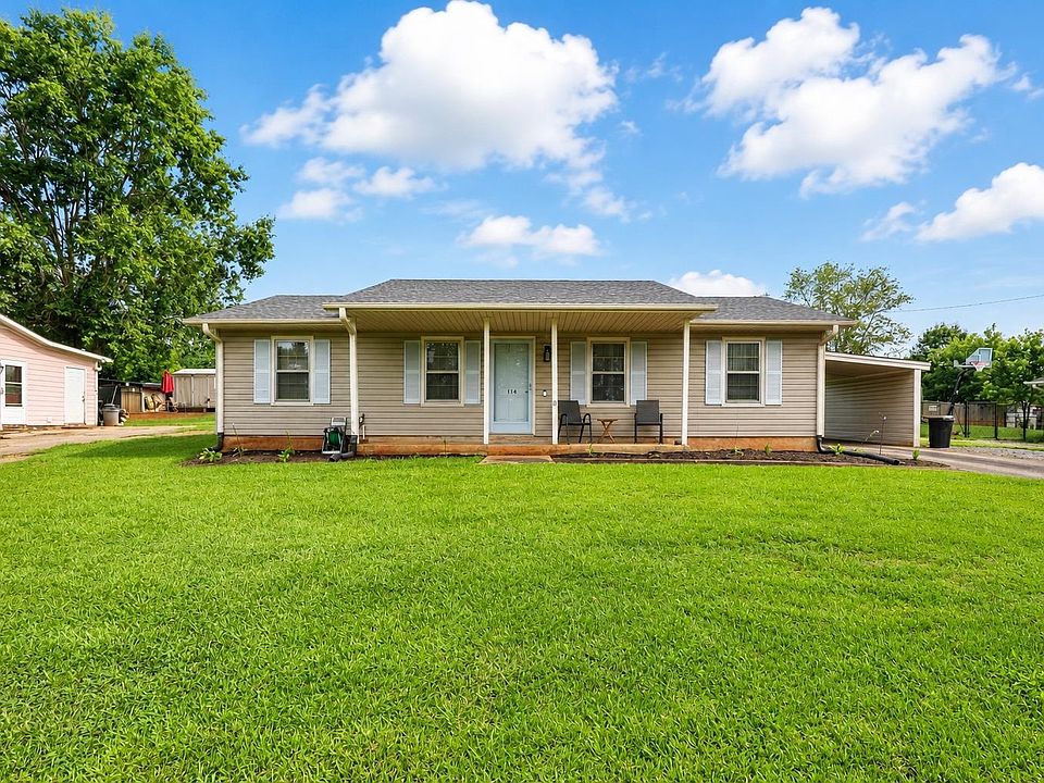 1st image of 114 Blueberry Ln