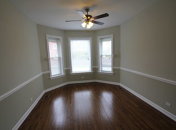 4th image of 7438 S Blackstone Ave