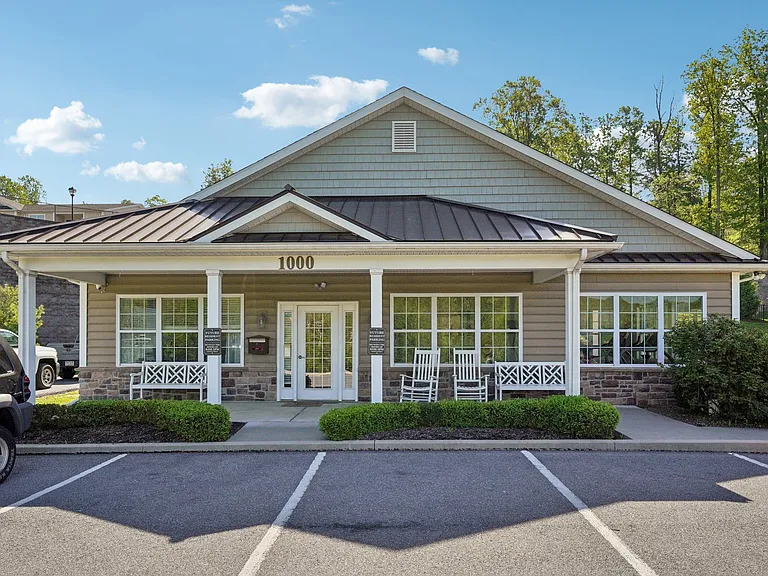 Reserve at Spring Pointe — Photo 16