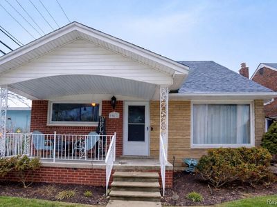 15854 Englewood Ave, Allen Park, MI, 48101