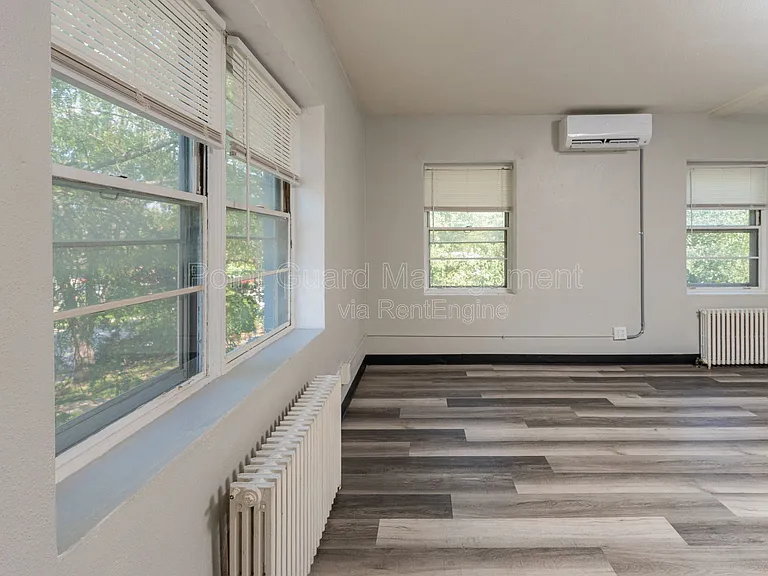 1947 College Heights Rd — Photo 44
