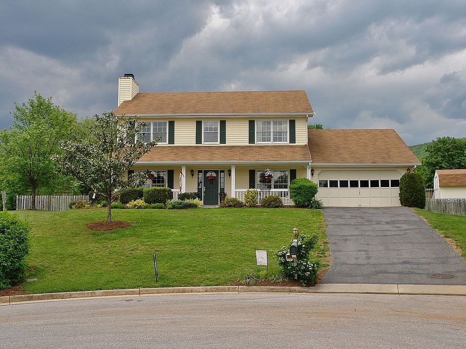 1st image of 1886 Mulholland Cir