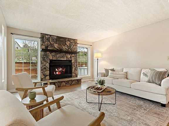 4th image of 3026 Escolar Rd