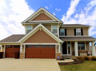 10695 Ireland Dr, Grand Ledge, MI 48837