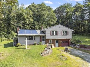 86 Town Farm Rd, Sutton, MA 01590