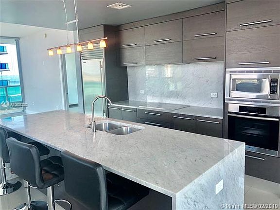 5th image of 900 Biscayne Blvd APT 2912