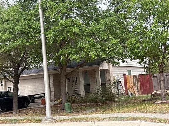 2nd image of 3323 Kinglet Ct