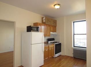 3121 Ditmars Blvd APT 10, Astoria, NY 11105