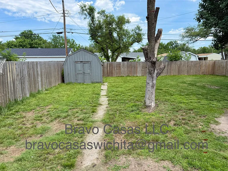 2932 S Glenn Ave — Photo 20