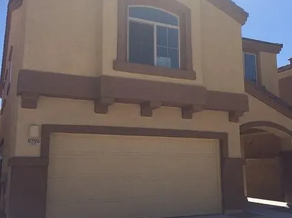 8796 N Norway Spruce Rd, Tucson, AZ 85743